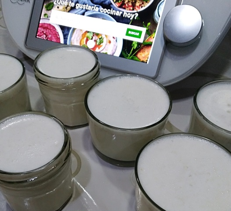 Yogurt de los abuelos en Thermomix® , Villanueva de la Serena, Badajoz.