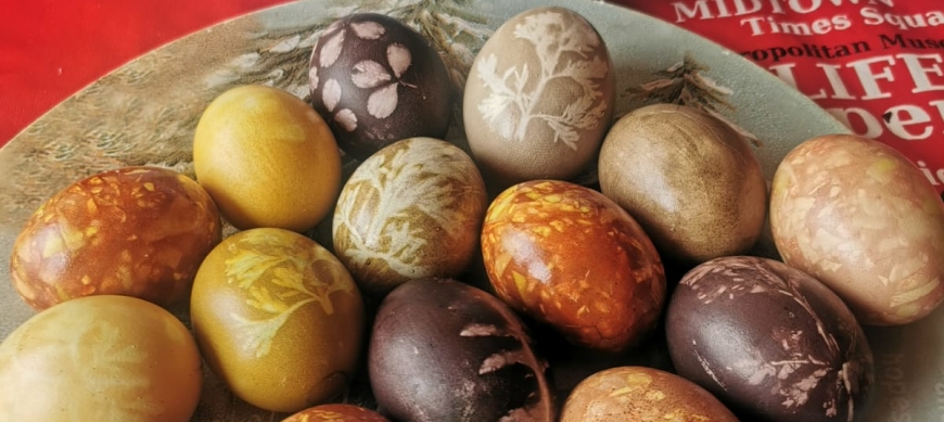 Huevos pintados